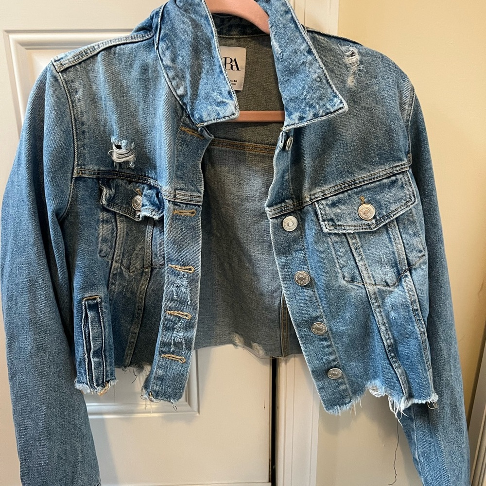 Zara cropped denim jacket